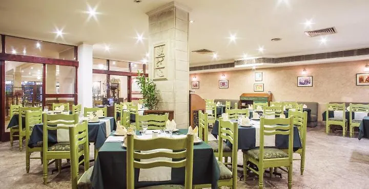 Diamond Hotel Varanasi